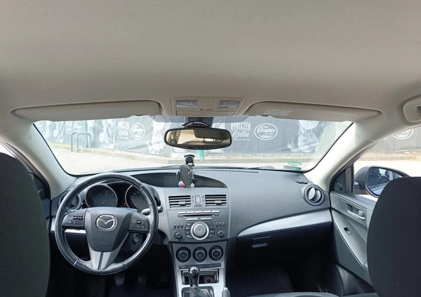 Mazda 3 cena 17400 przebieg: 174000, rok produkcji 2009 z Szczecin małe 37